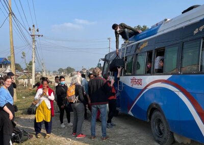 Ankomst med Madi-bussen_Jysk landsbyudvikling i Nepal
